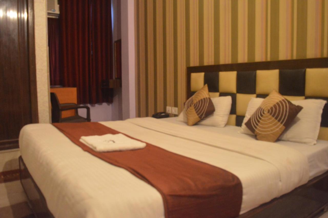 Hotel Apsara , By Soank Hospitality Haridwār Exterior photo