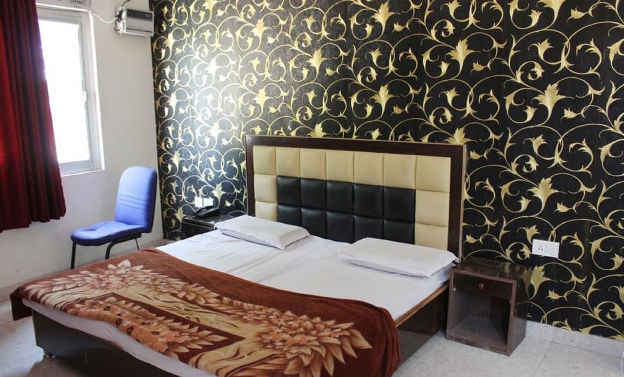 Hotel Apsara , By Soank Hospitality Haridwār Exterior photo